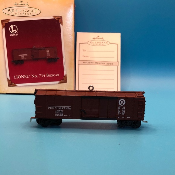 Hallmark Lionel No. 714 Boxcar Keepsake Ornament - Red - Picture 7 of 10